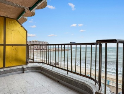 Resale - Apartment - Torrevieja - Playa de los Locos