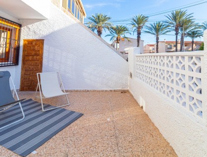 Resale - Apartment - Torrevieja - Playa de los Naufragos