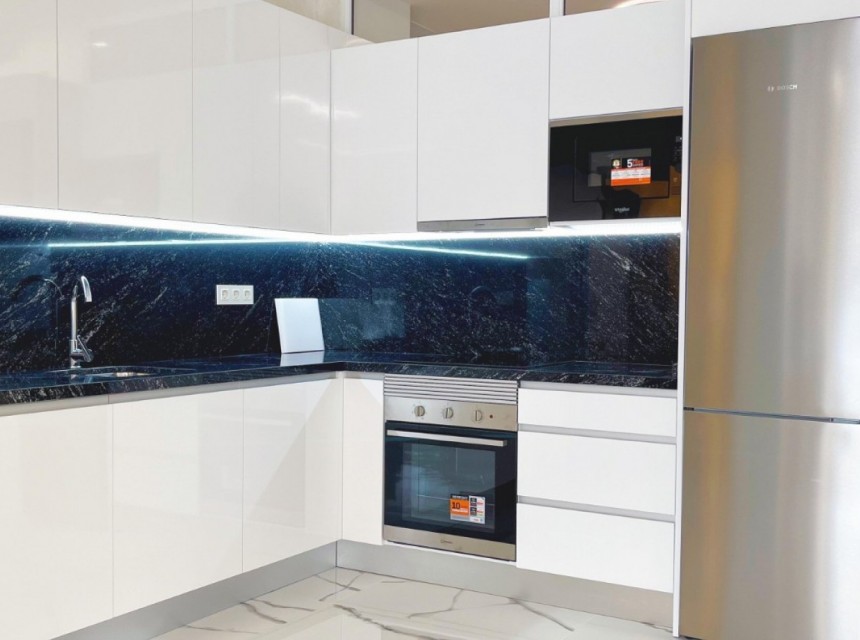 Resale - Apartment - Torrevieja - Playa del cura