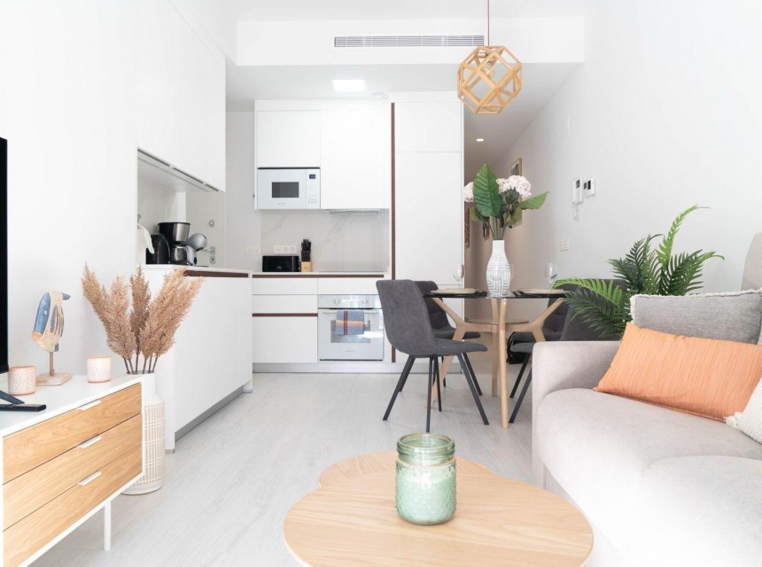 Resale - Apartment - Torrevieja - Playa del cura