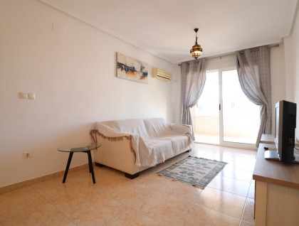 Resale - Apartment - Torrevieja - San Luis