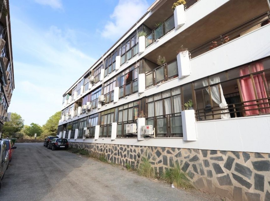 Resale - Apartment - Torrevieja - Torreta florida