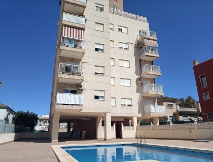 Resale - Apartment - Torrevieja