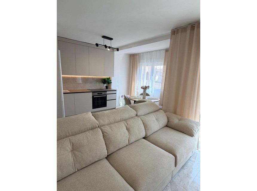 Resale - Apartment - Torrevieja