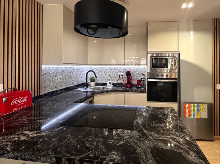 Resale - Apartment - Torrevieja