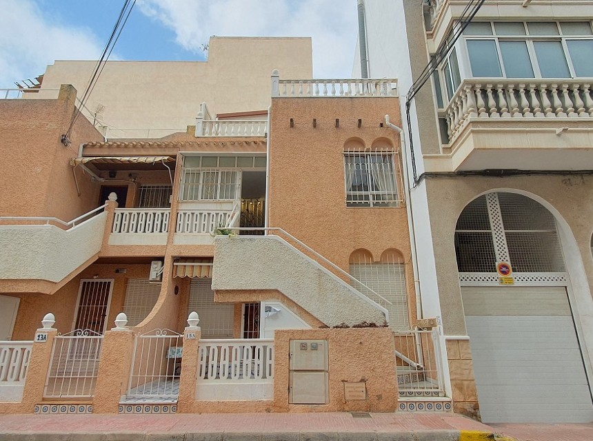 Resale - Apartment - Torrevieja