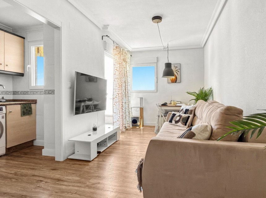 Resale - Apartment - Torrevieja