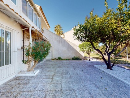 Resale - Bungalow - Orihuela Costa - Villamartín