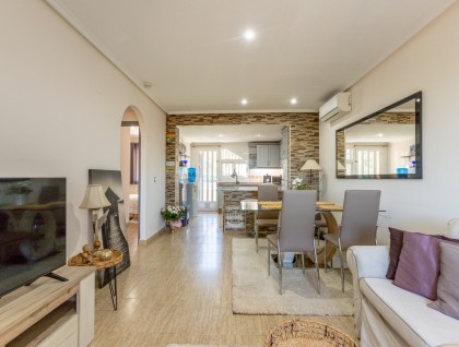 Resale - Bungalow - Orihuela Costa - Villamartín