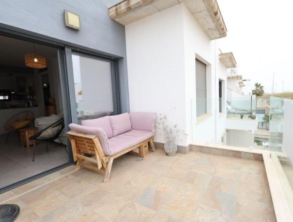 Resale - Bungalow - Pilar de La Horadada - Zona Pueblo