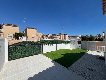 Resale - Bungalow - Punta Prima - Serena