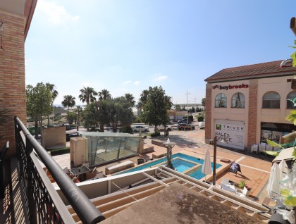 Resale - Business premises - Algorfa - La Finca golf