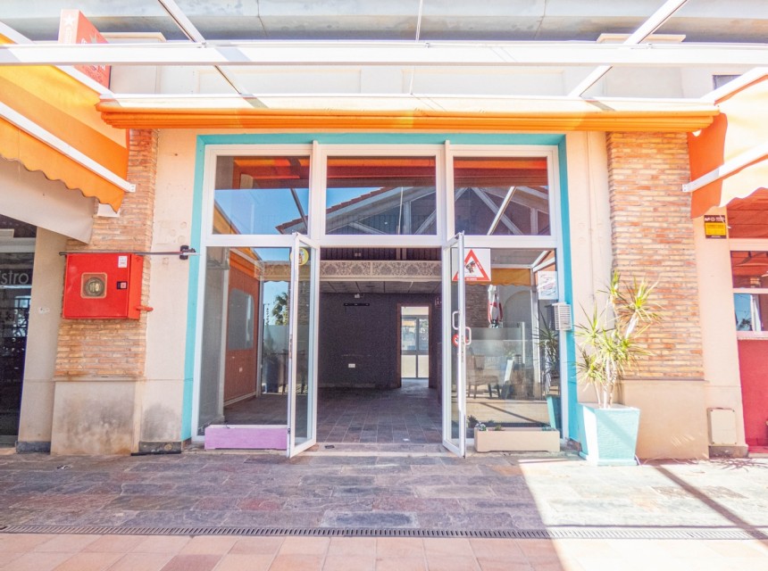 Resale - Business premises - Algorfa