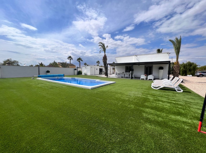 Resale - Finca - Elche Pedanías - La Marina