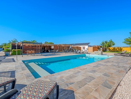 Resale - Finca - Los Montesinos