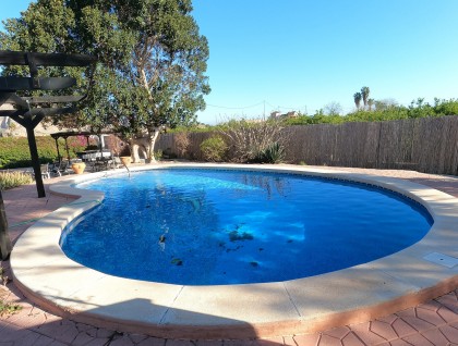 Resale - Finca - Orihuela - Orihuela Costa
