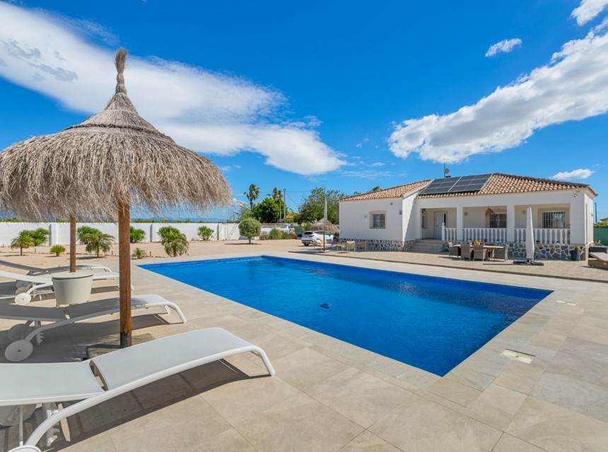 Resale - Finca - Rafal