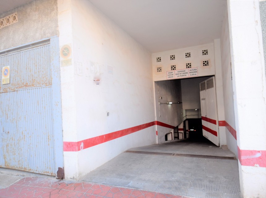Resale - Parking - Guardamar - Beach Guardamar
