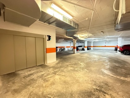 Resale - Parking - Torrevieja - Centro - Muelle Pesquero