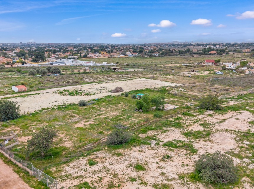 Resale - Plot - Mutxamel