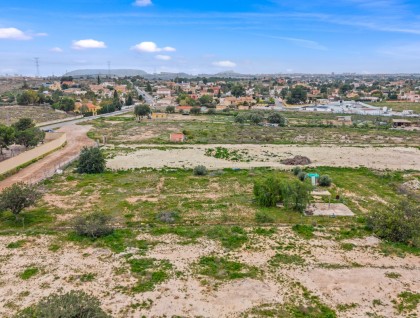 Resale - Plot - Mutxamel