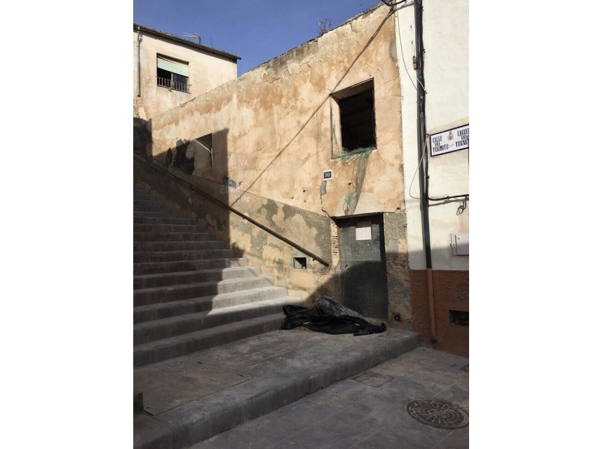 Resale - Plot - Onil - Inland