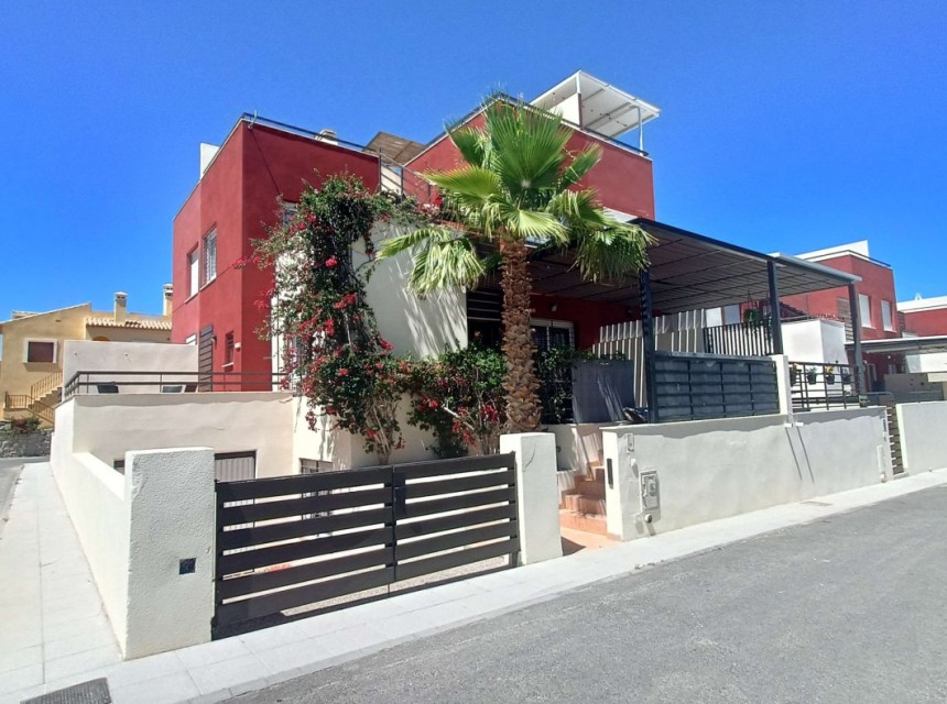 Resale - Quatro house - Algorfa - La Finca golf