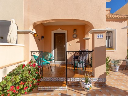 Resale - Quatro house - Orihuela Costa - PAU 8