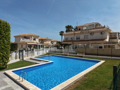 Resale - Quatro house - Orihuela Costa - Playa Flamenca