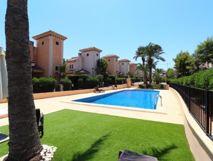 Resale - Semi-detached - Algorfa - La Finca golf