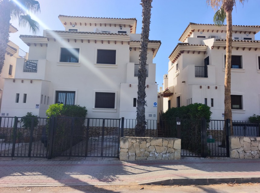 Resale - Semi-detached - Algorfa - La Finca golf