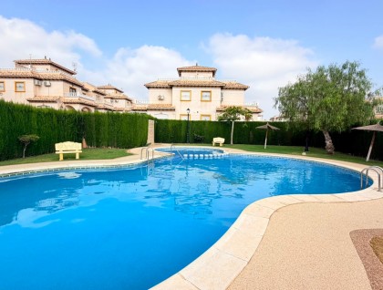 Resale - Semi-detached - Cabo Roig - Orihuela Costa