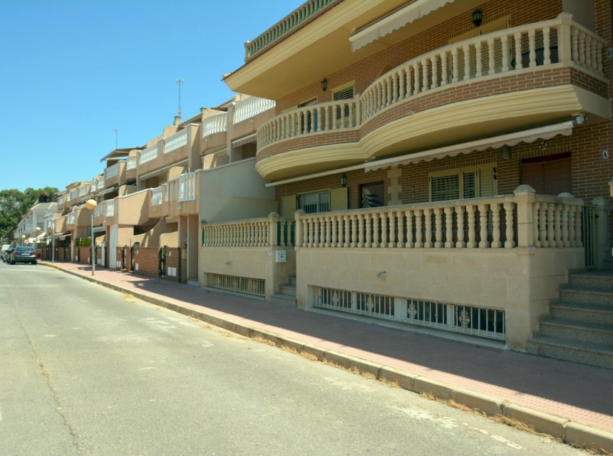 Resale - Semi-detached - Guardamar - Cervantes