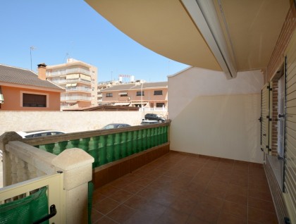 Resale - Semi-detached - Guardamar - Cervantes