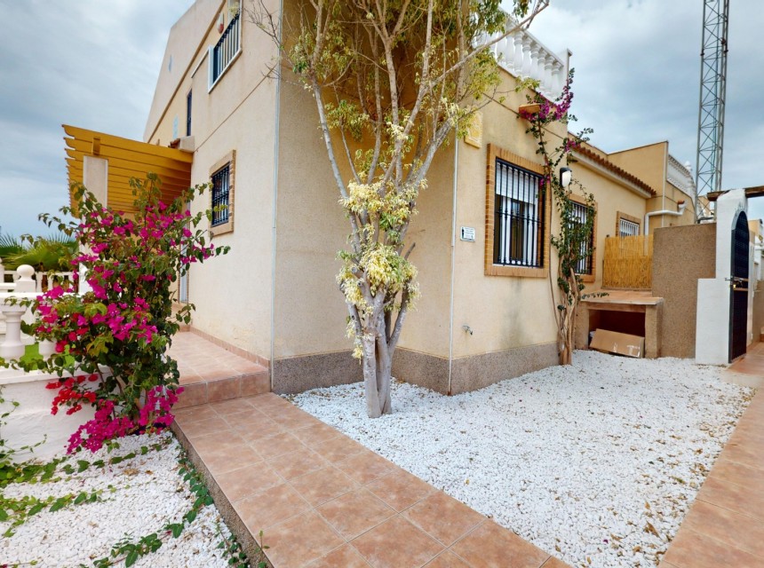 Resale - Semi-detached - San Miguel de Salinas - BLUE LAGOON