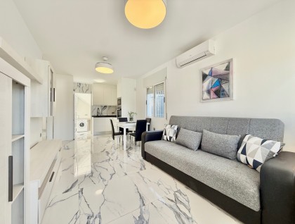 Resale - Semi-detached - Torrevieja - El Chaparral