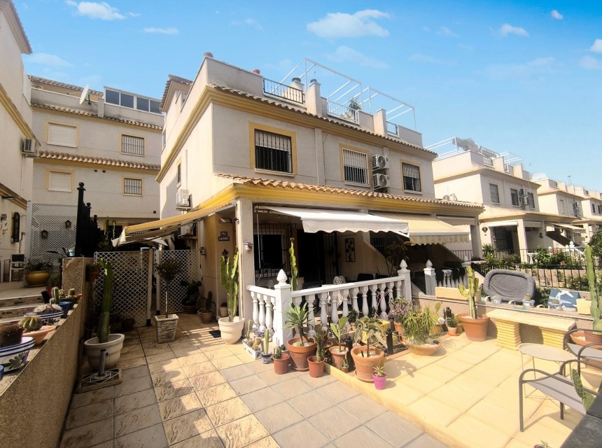 Resale - Townhouse - Algorfa