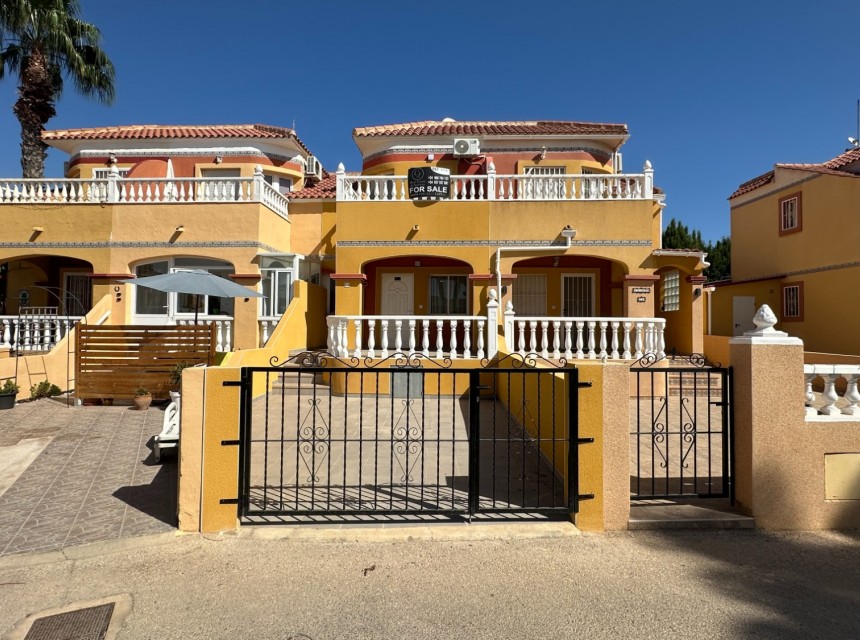Resale - Townhouse - Orihuela Costa - La Regia