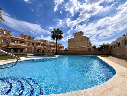 Resale - Townhouse - Orihuela Costa - Villamartín