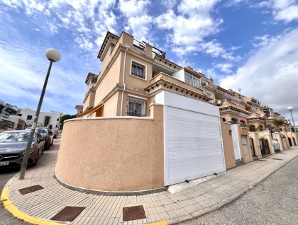 Resale - Townhouse - Orihuela Costa - Villamartín