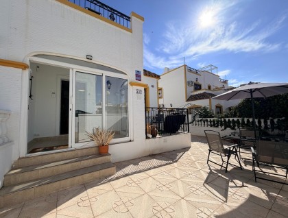 Resale - Townhouse - Orihuela - Entre Naranjos Vistabella