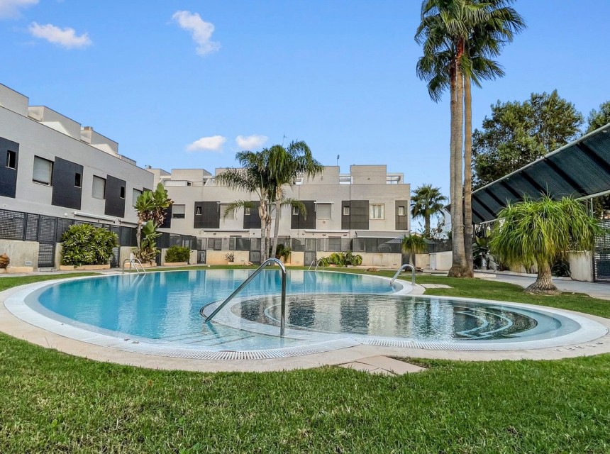 Resale - Townhouse - Pilar de La Horadada - El Mojón