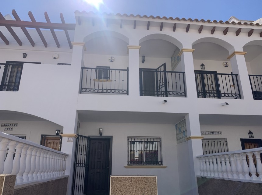 Resale - Townhouse - Punta Prima