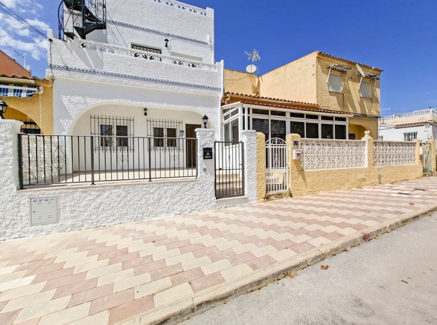 Resale - Townhouse - San Fulgencio - Urb. La Marina