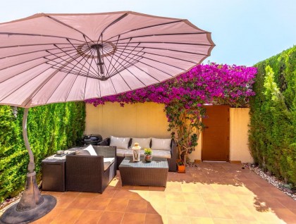 Resale - Townhouse - Torrevieja - Aguas Nuevas