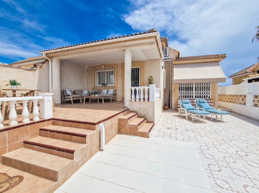 Resale - Townhouse - Torrevieja - Los Frutales