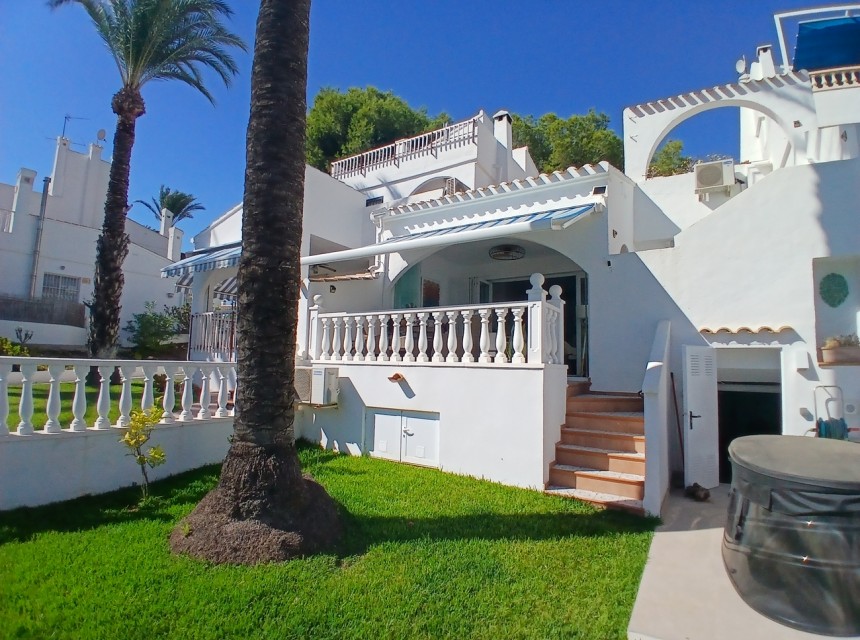 Resale - Townhouse - Villamartín - Orihuela Costa