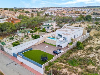Resale - Villa - Algorfa - Algorfa Centro