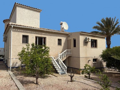 Resale - Villa - Algorfa - Algorfa Centro
