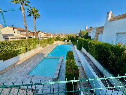 Resale - Villa - Algorfa - La Finca golf